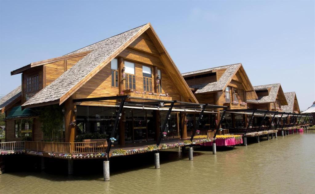 B&B Hostel @ Jomtien Екстериор снимка