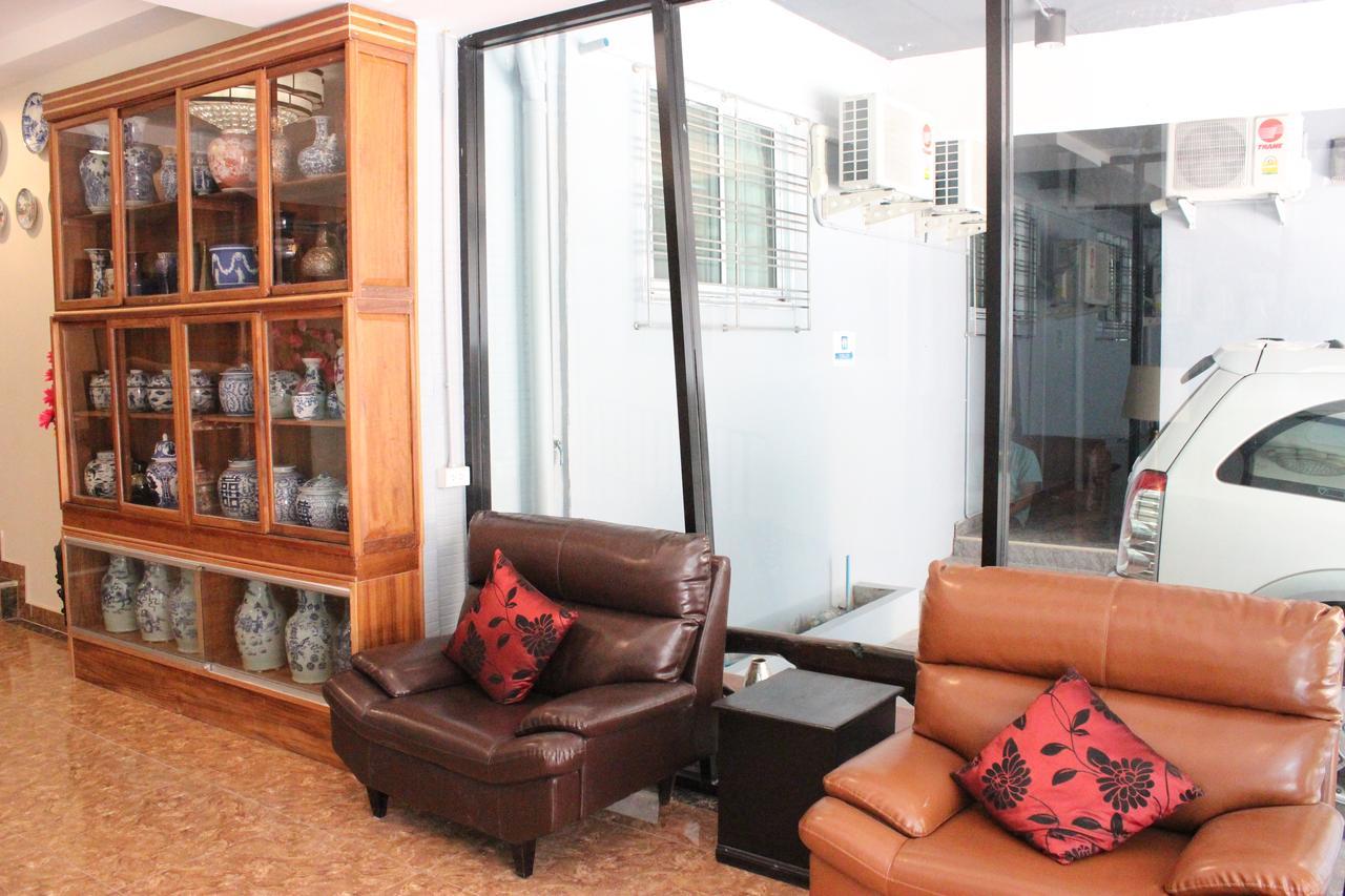 B&B Hostel @ Jomtien Екстериор снимка